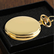 Load image into Gallery viewer, Retro Black Fashion Silver Smooth Steampunk Quartz Pocket Watch